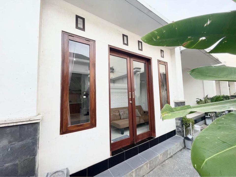 Lagriya Guest House Ketewel Экстерьер фото